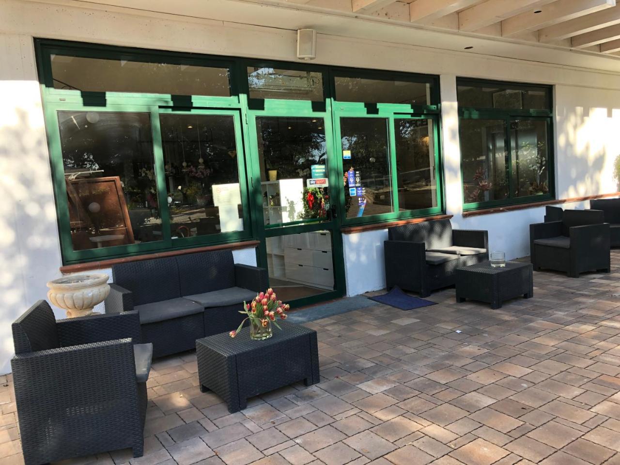 Casablanca Hotel تْشيفيتانوفا ماركي المظهر الخارجي الصورة