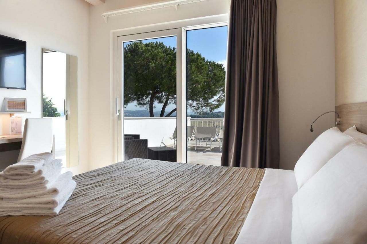 Casablanca Hotel تْشيفيتانوفا ماركي المظهر الخارجي الصورة